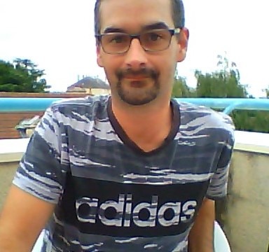 Profil de Saufiane, 42 ans, Plan cul à Senargent-Mignafans