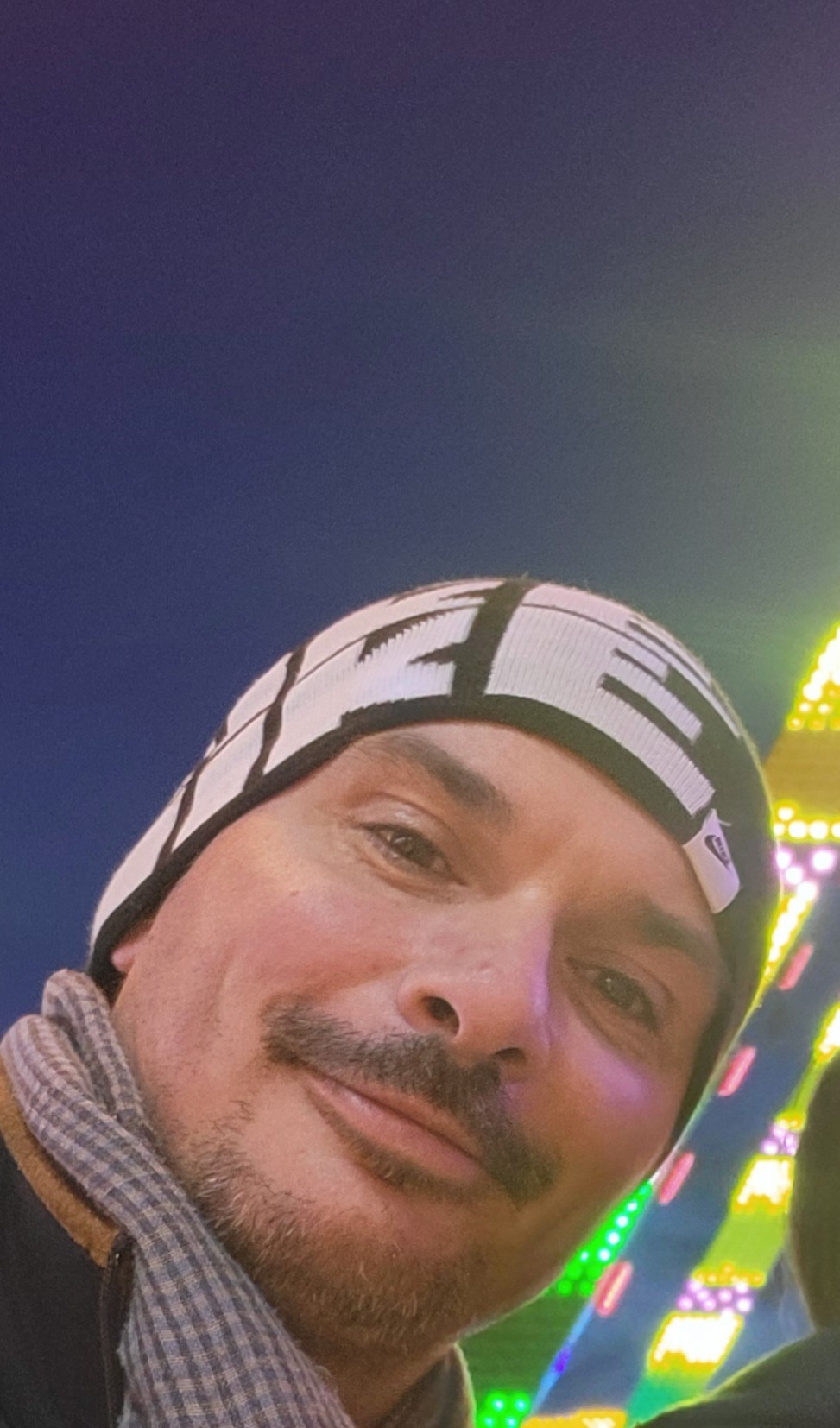 Profil de Tanael, 42 ans, Plan cul à Vendresse