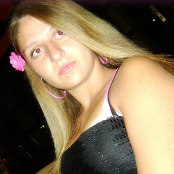 Profil de Laurina, 27 ans, Plan cul à Pisieu