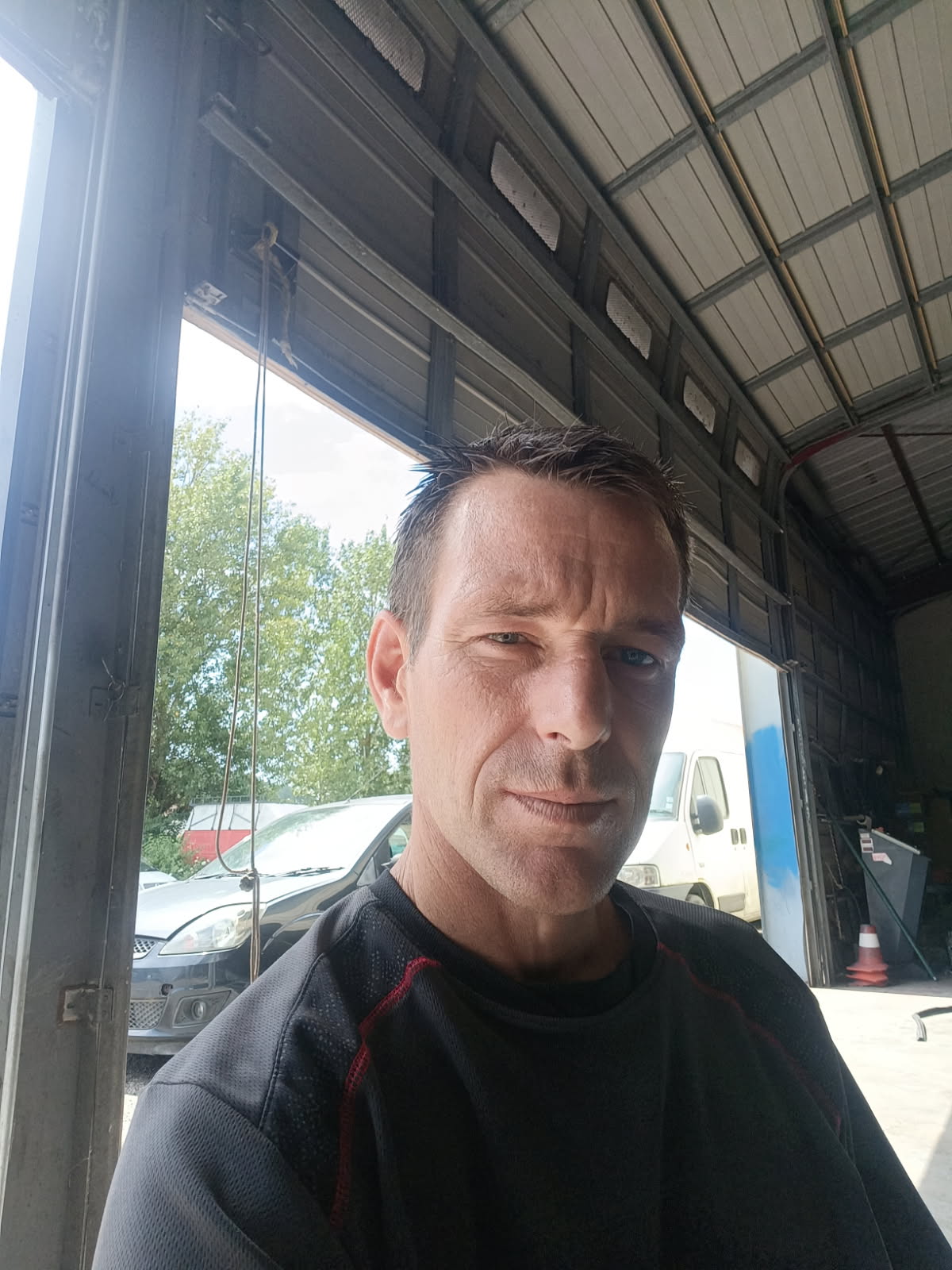 Profil de Levin, 42 ans, Plan cul à Feuillade
