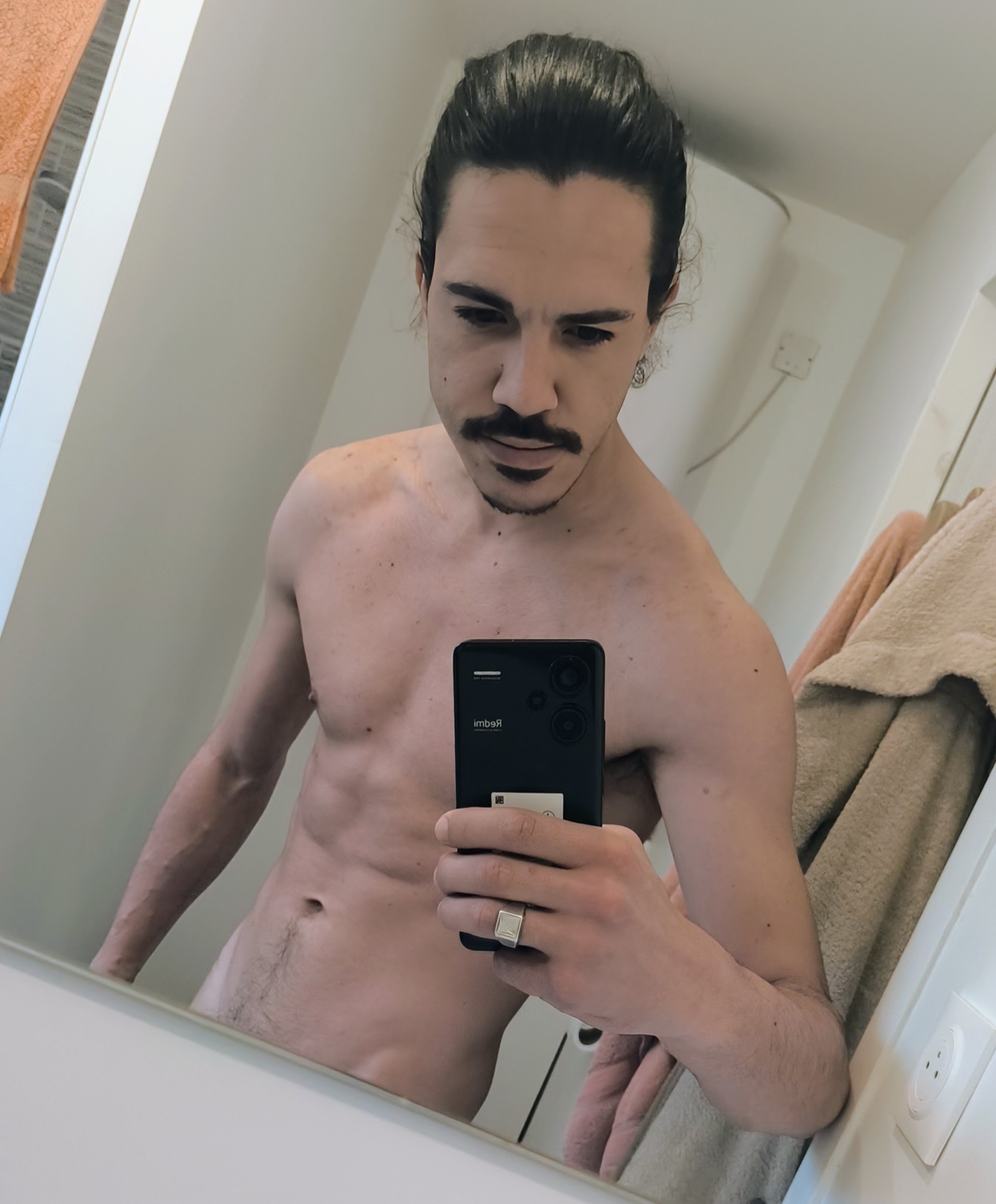 Profil de Faissal, 30 ans, Plan cul à Ognolles