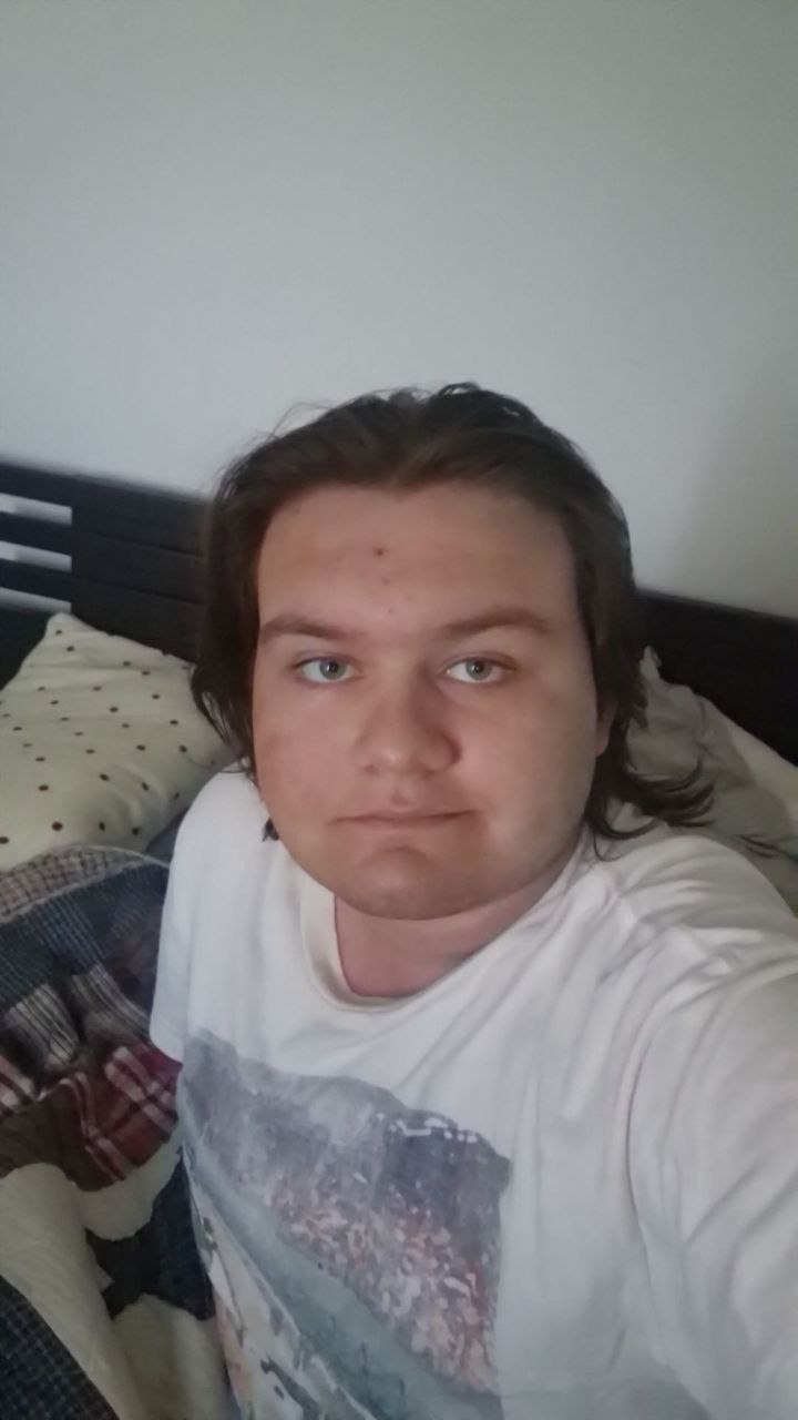 Profil de Adib, 19 ans, Plan cul à Connelles