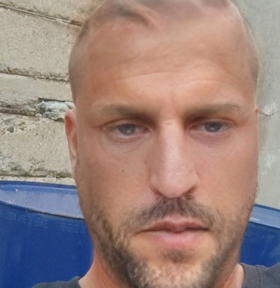 Profil de Faresse, 52 ans, Plan cul à Rivecourt