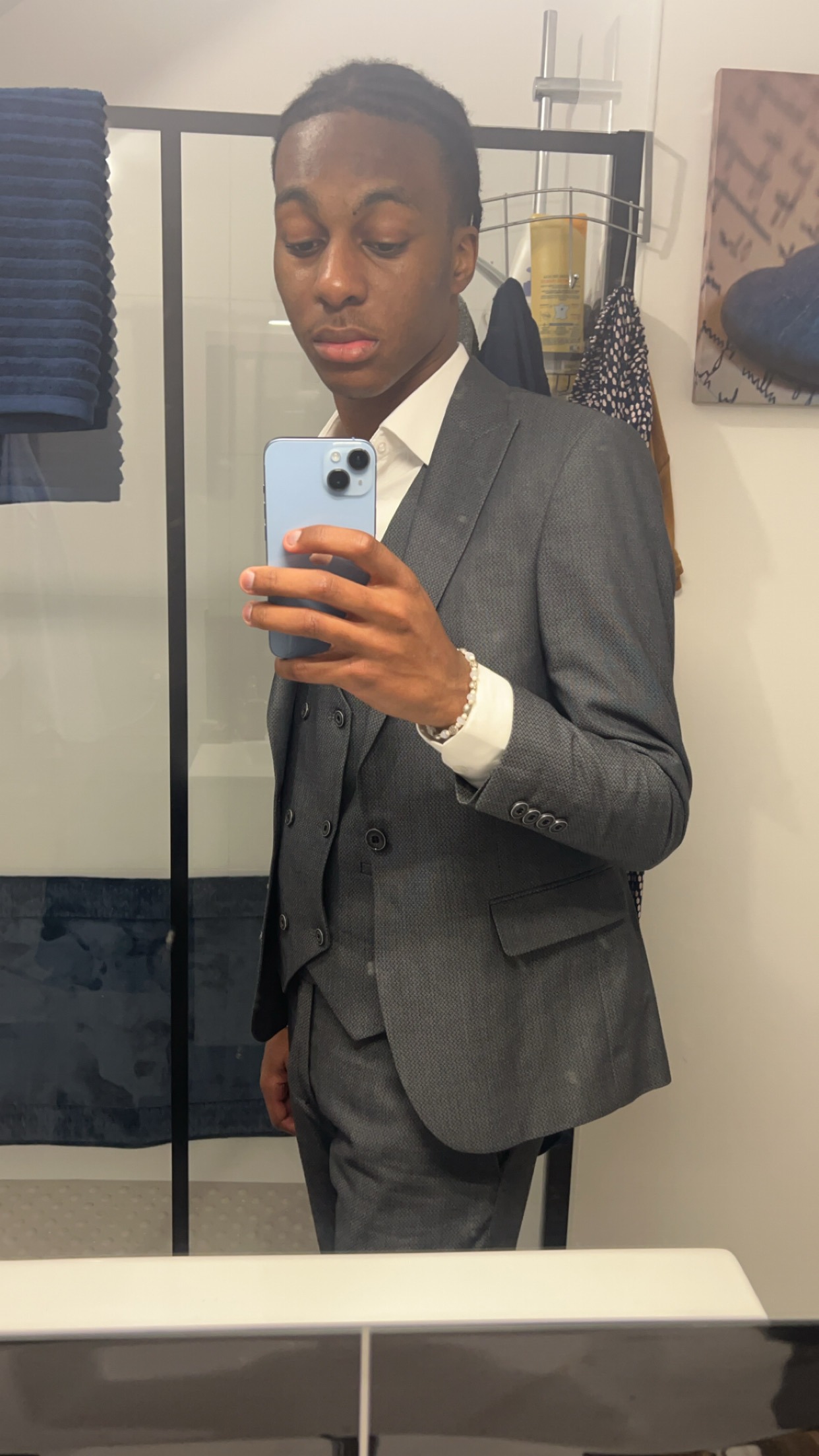 Profil de Handy, 20 ans, Plan cul à Mouchin