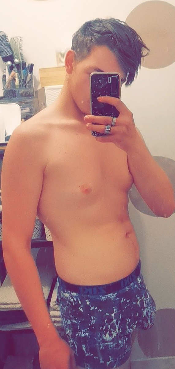 Profil de Matt, 18 ans, Plan cul à Chambray