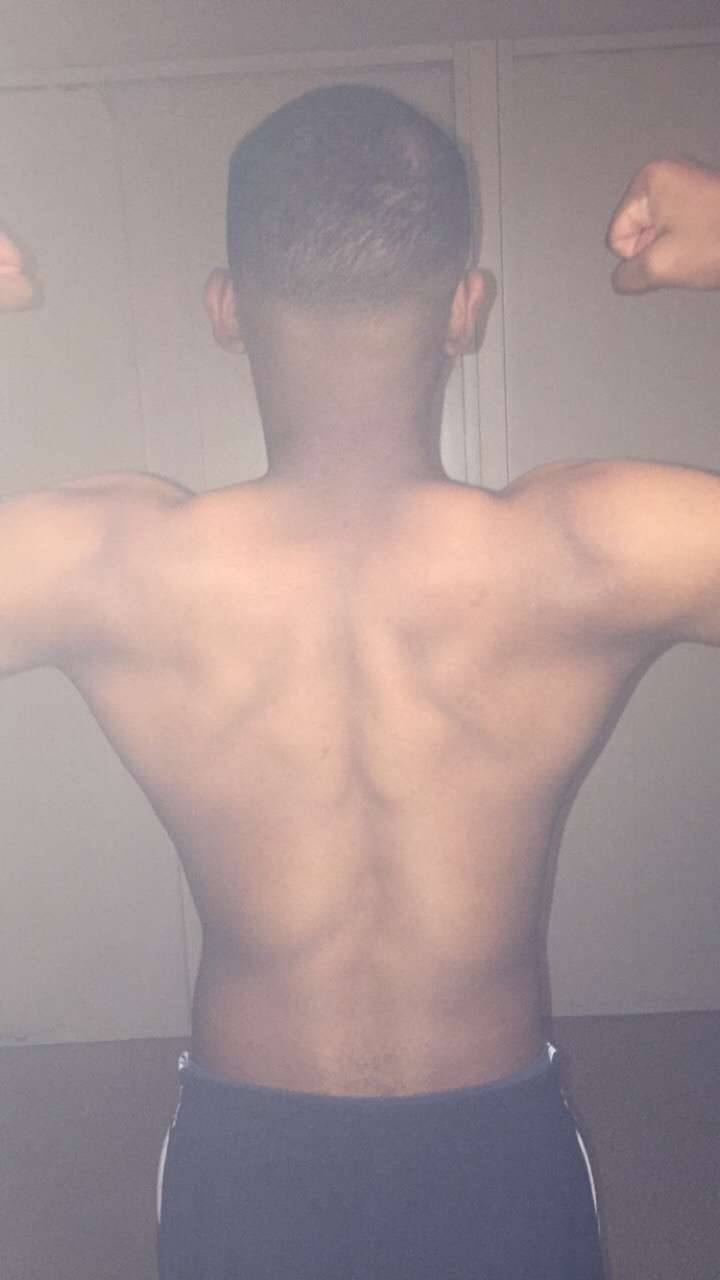 Profil de Ousseni, 19 ans, Plan cul à Villeselve