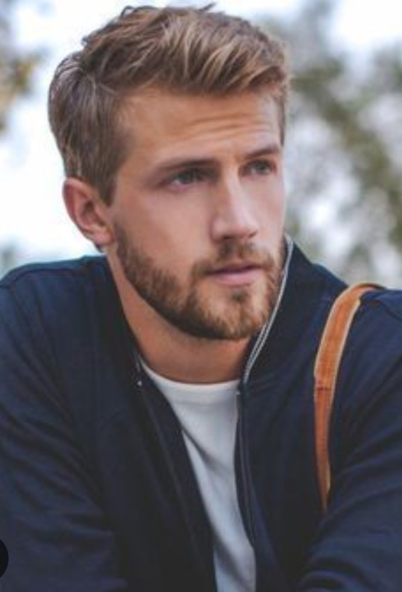 Profil de Alain-michel, 31 ans, Plan cul à Brettes