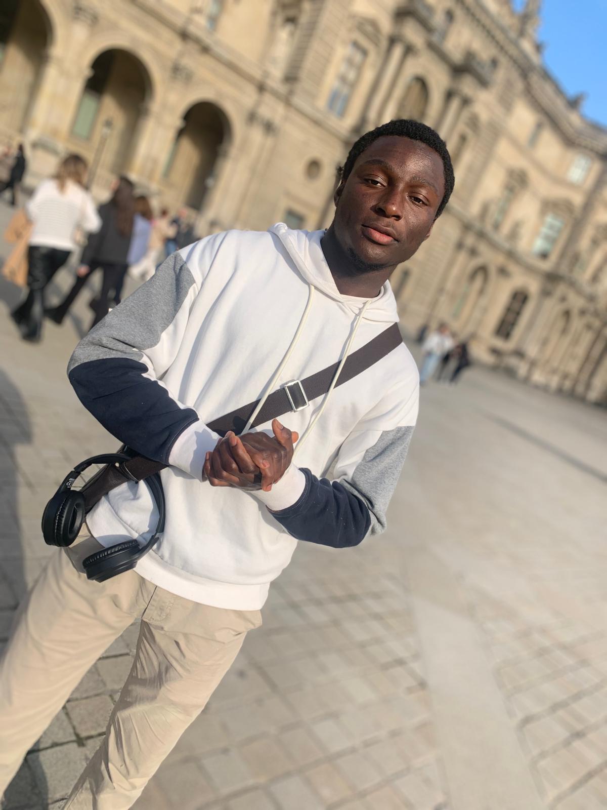 Profil de Sabeur, 23 ans, Plan cul à LeTemple