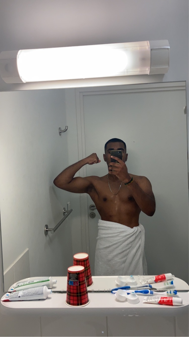 Profil de Florencio, 26 ans, Plan cul à Plévin