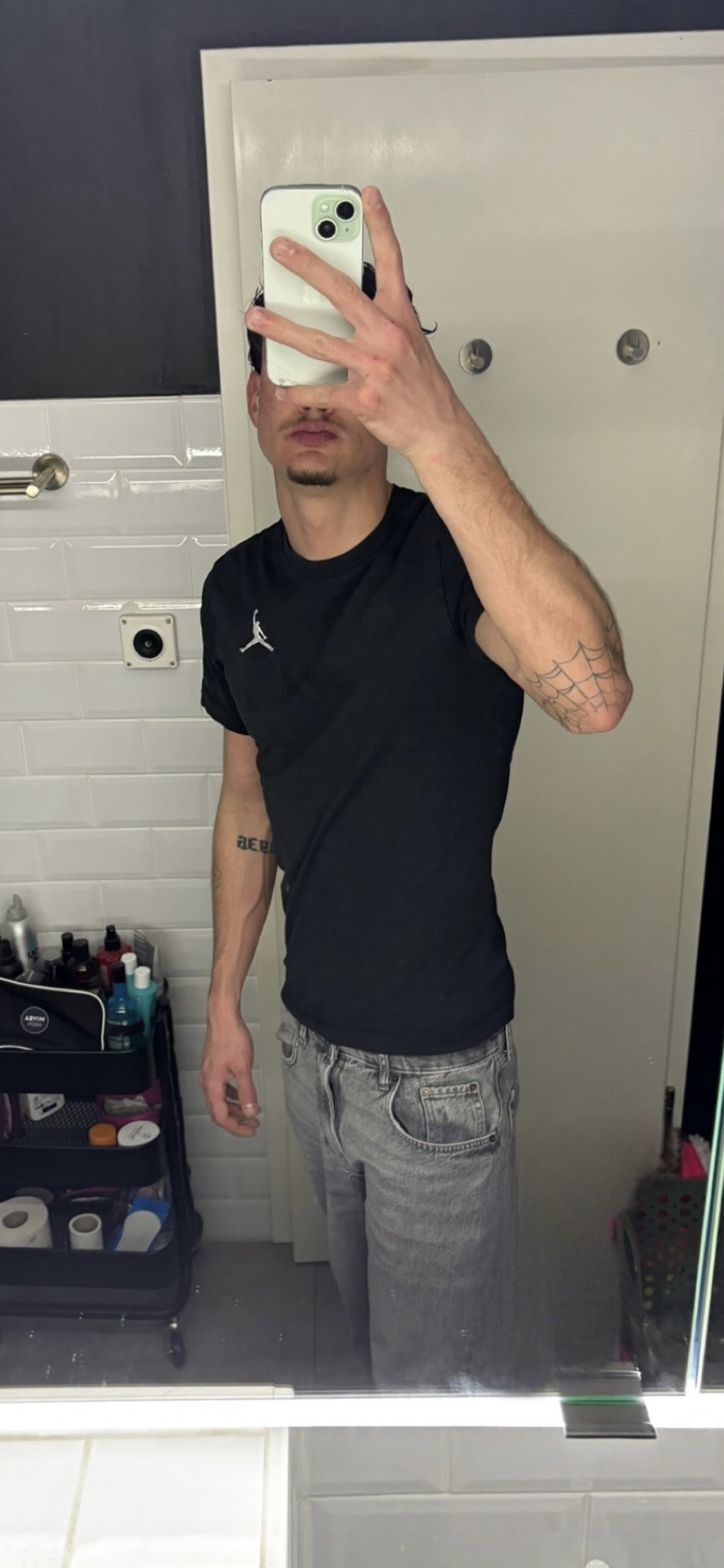 Profil de Joud, 23 ans, Plan cul à Roquebrune