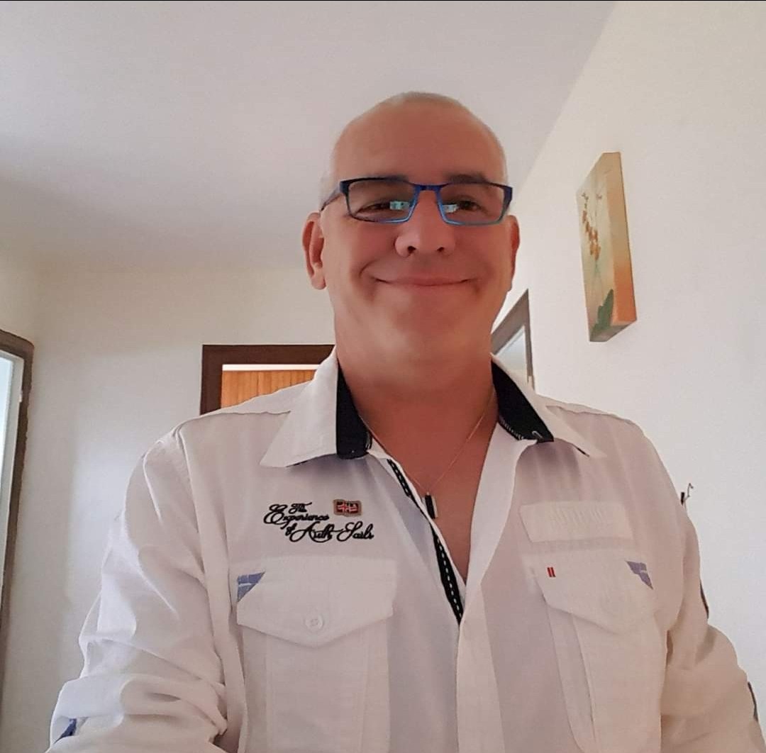 Profil de Mani, 52 ans, Plan cul à Padern