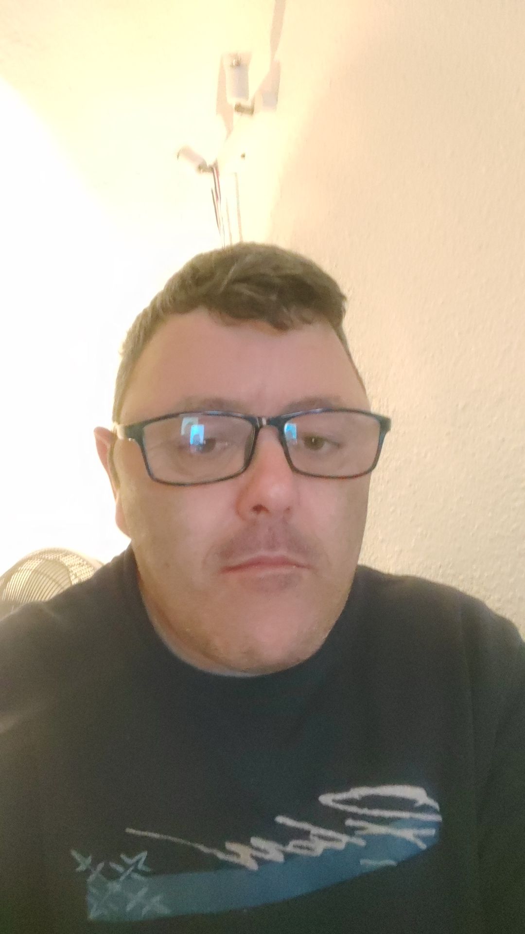 Profil de Mihai, 49 ans, Plan cul à Dampleux