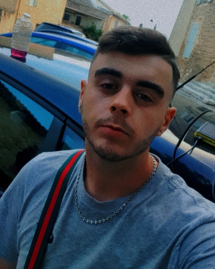 Profil de Tony, 21 ans, Plan cul à Rosis