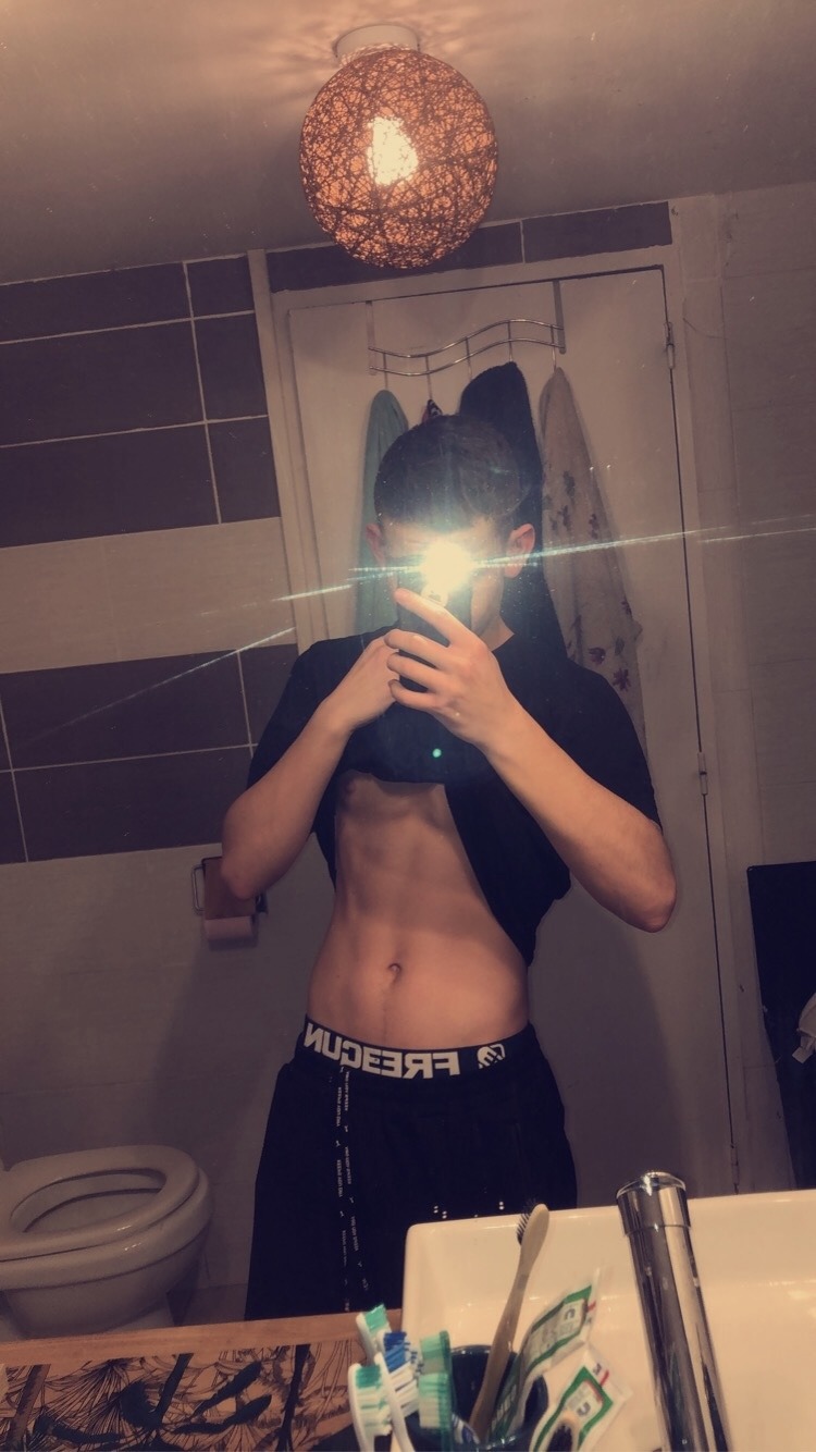 Profil de Shanti, 20 ans, Plan cul à Mathaux