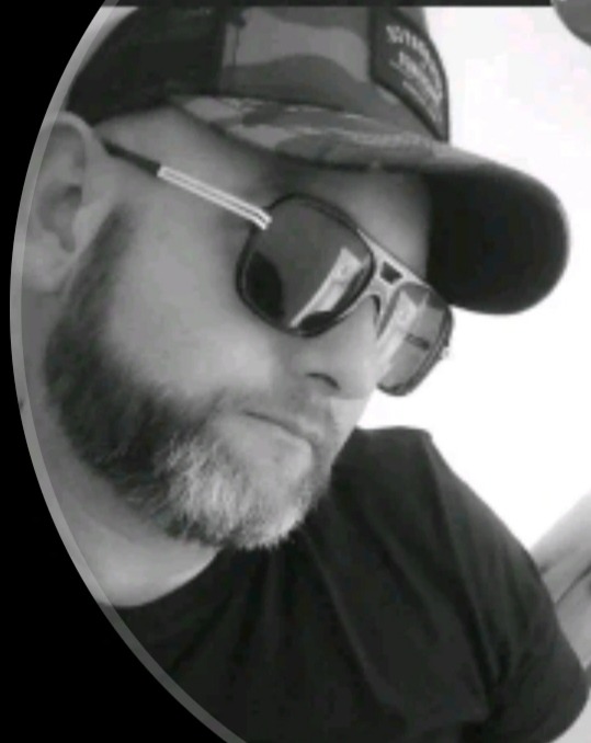 Profil de Yaniss, 37 ans, Plan cul à Chanay