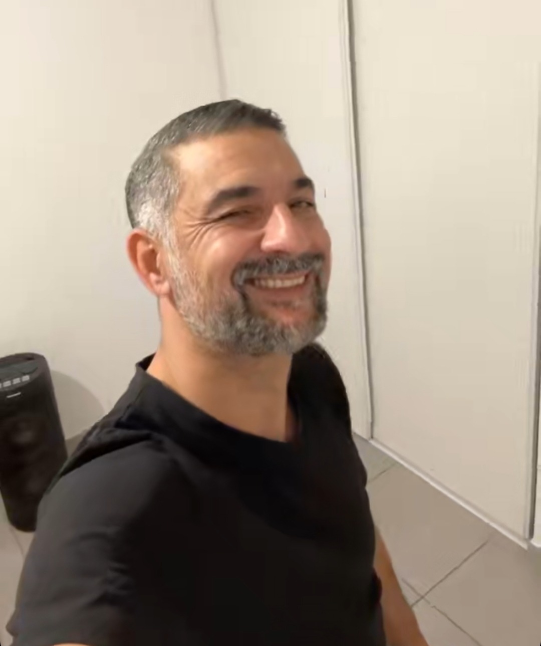Profil de Lanzo, 44 ans, Plan cul à Mécrin