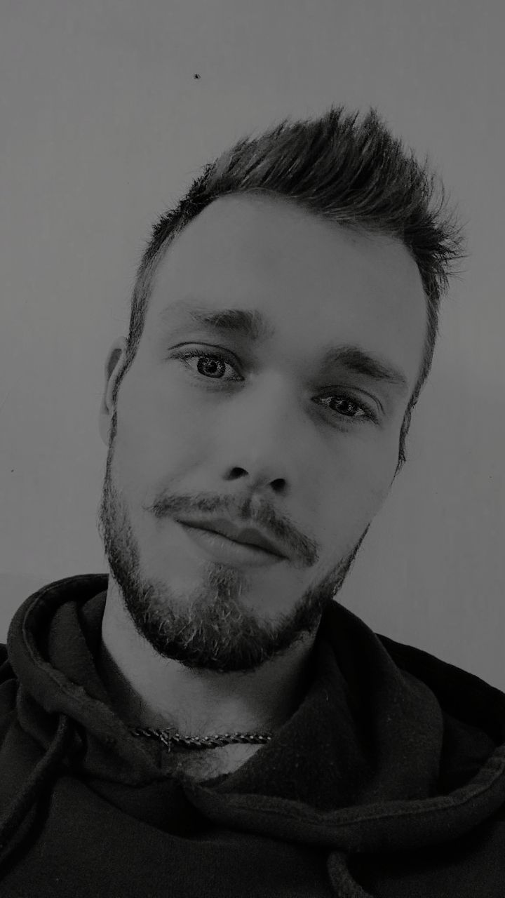 Profil de Enric, 32 ans, Plan cul à Son