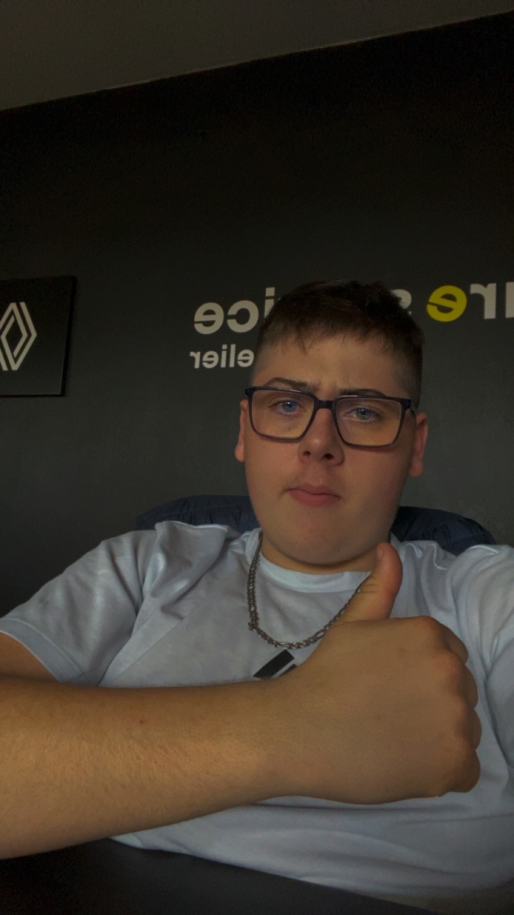 Profil de Elyesse, 23 ans, Plan cul à Ménesqueville