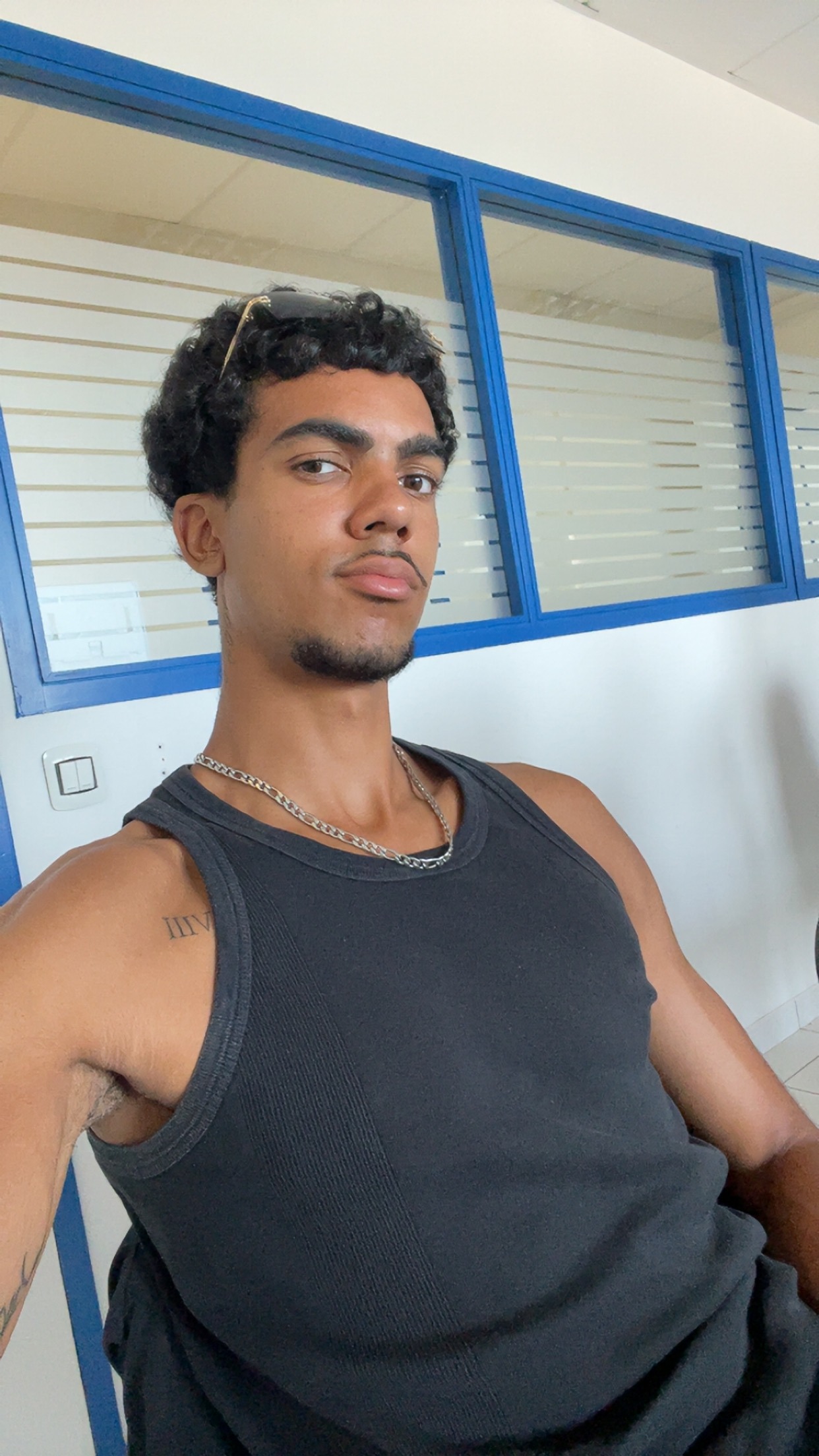 Profil de Nemanja, 19 ans, Plan cul à Chamoy