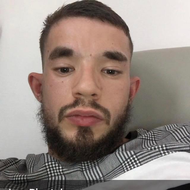 Profil de Sullian, 27 ans, Plan cul à Ramillies