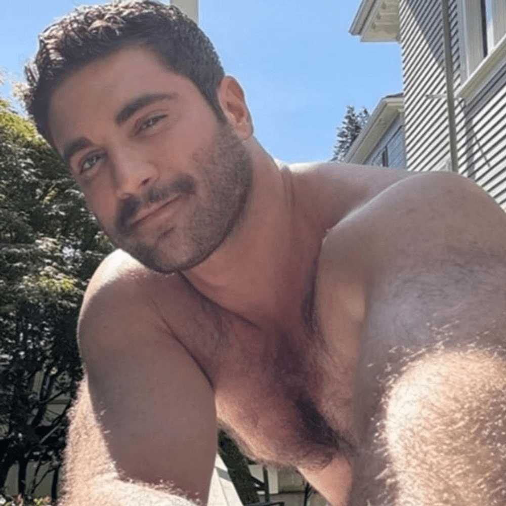 Profil de Louis-guillaume, 25 ans, Plan cul à Jury